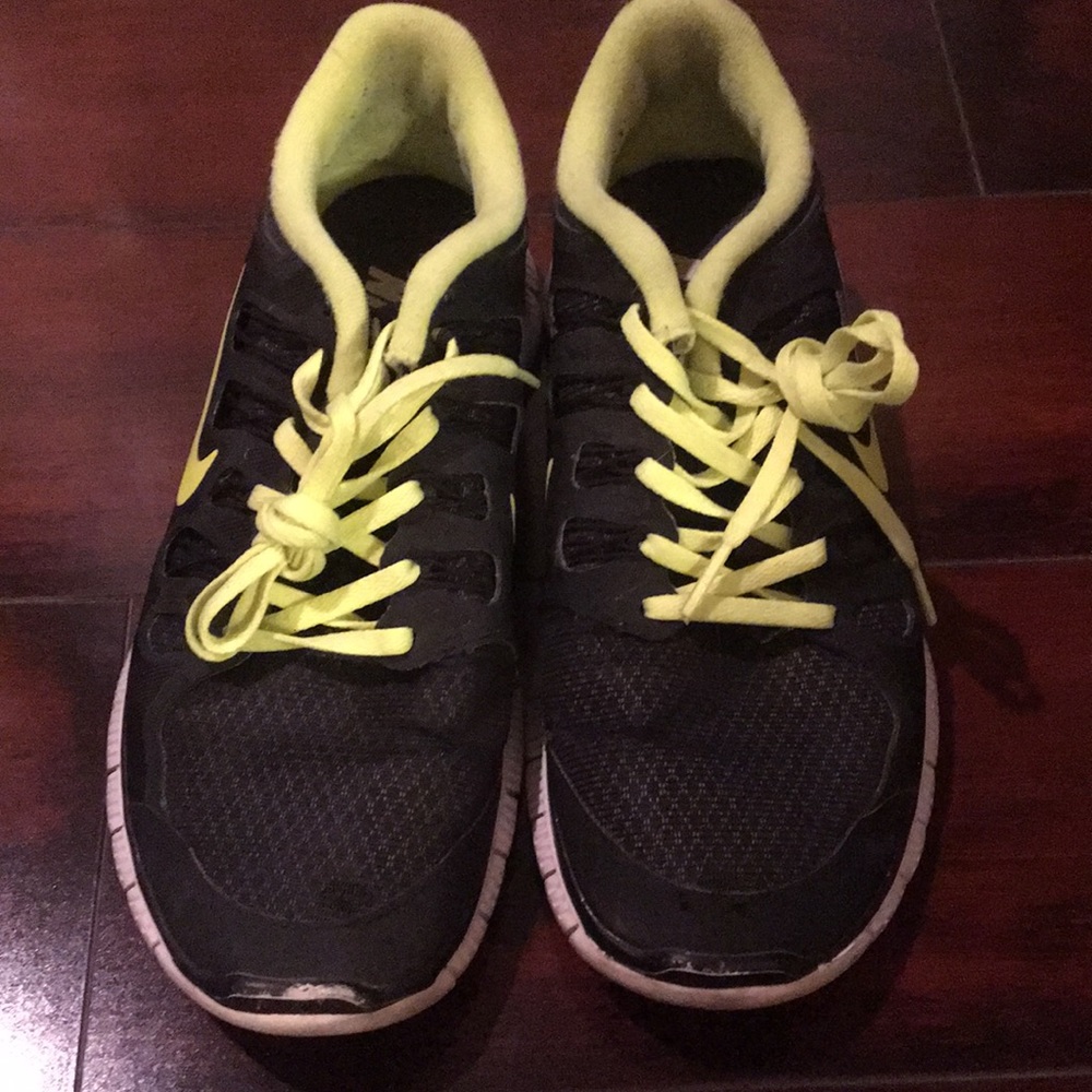 NikeiD running shoes